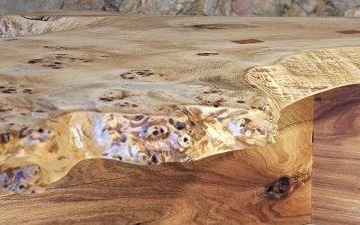m05 COFFEE TABLE